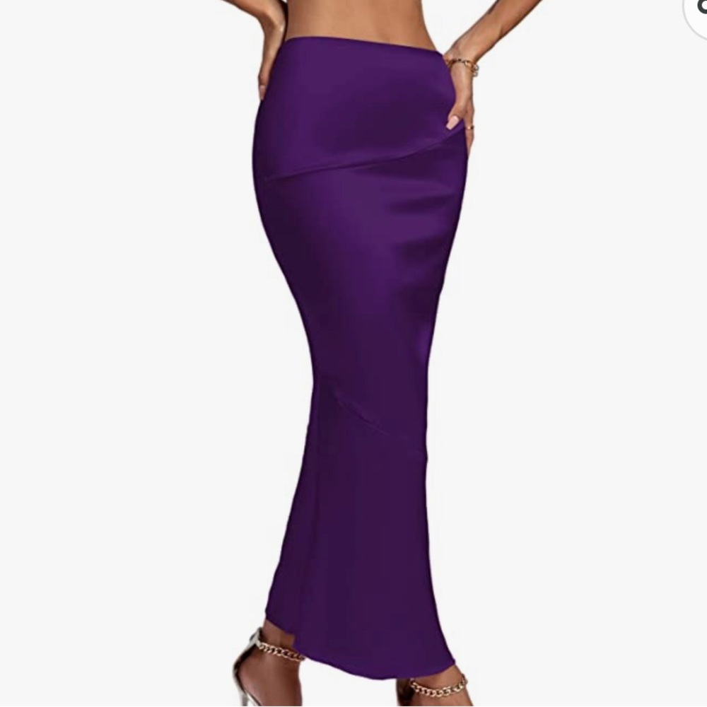 👗Satin Maxi Skirt👗